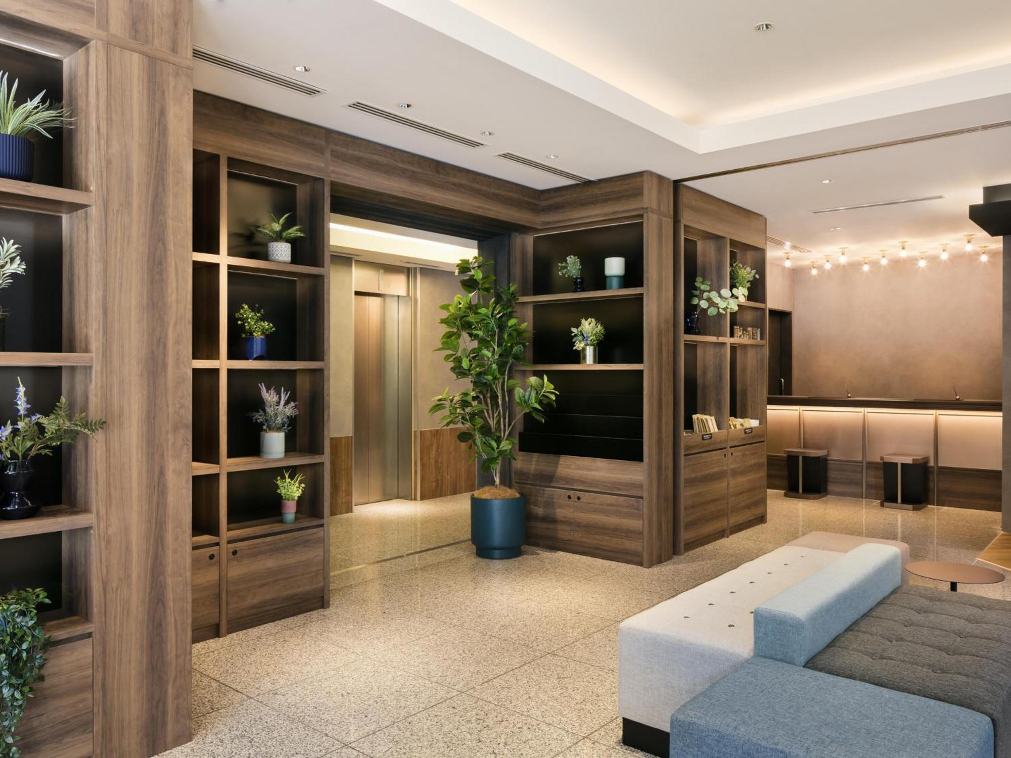 Tokyu Nishi Shinjuku 3*