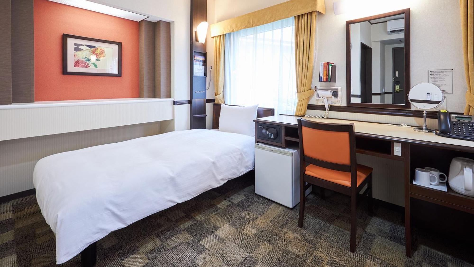 Hotel Toyoko Ueno Tawaramachi Eki 3*