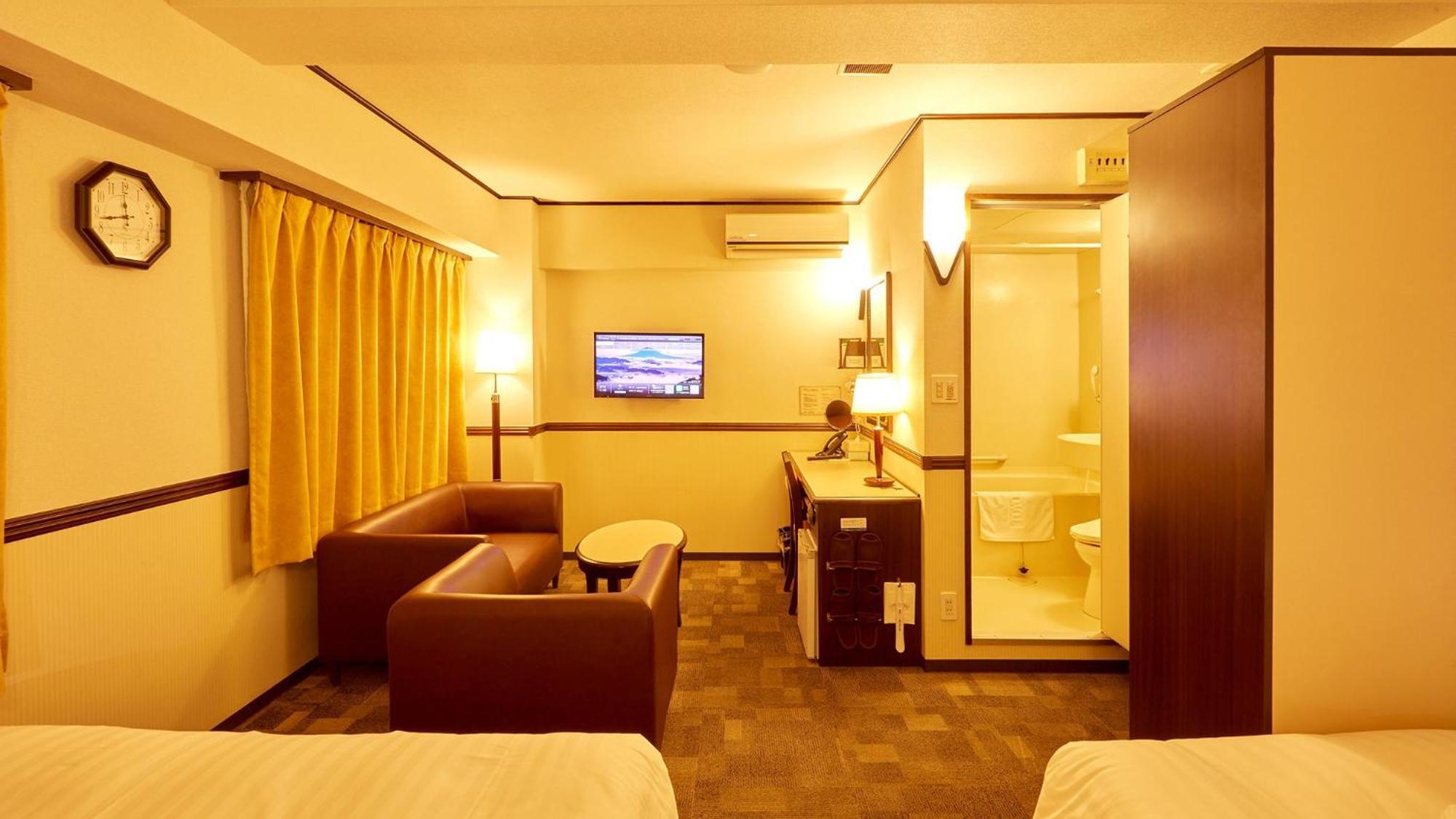 Toyoko Ueno Tawaramachi Eki Hotel