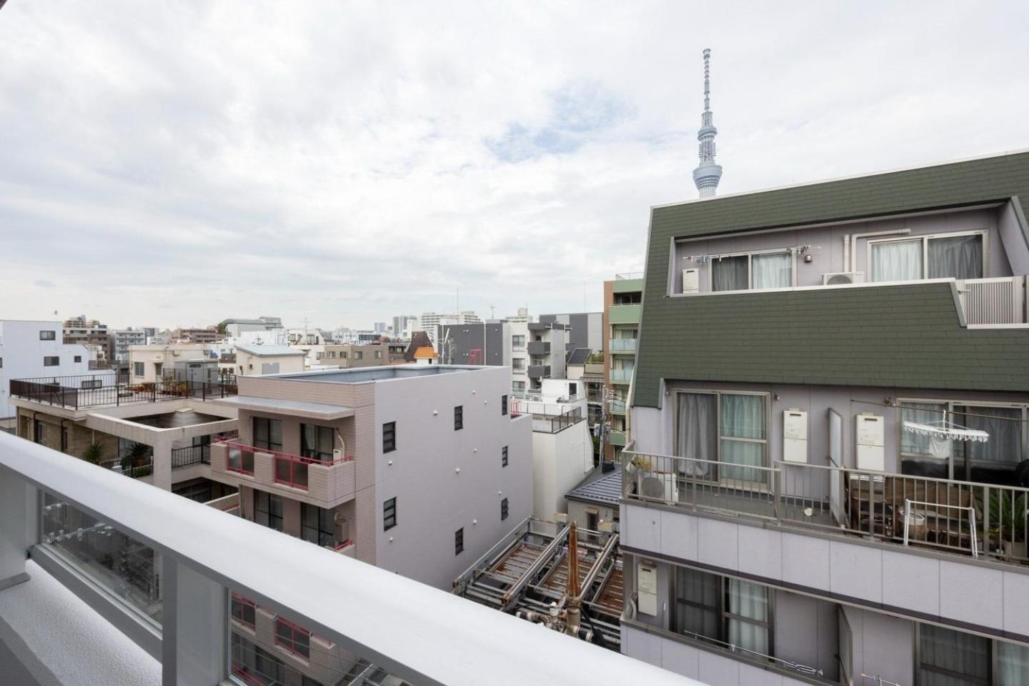Precedent Hills Kinshicho Apartment *
