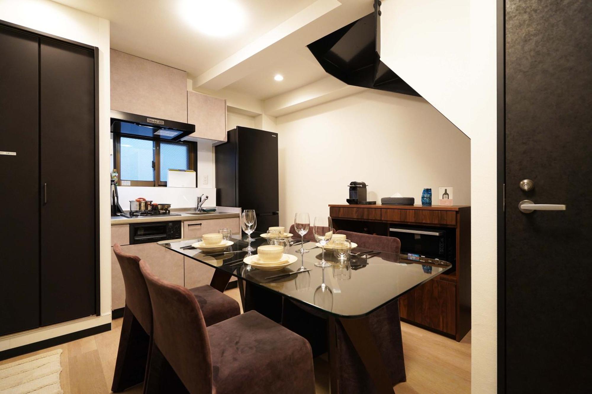 Penthouse 1-bedroom Flat In Hiroo Shibuya *