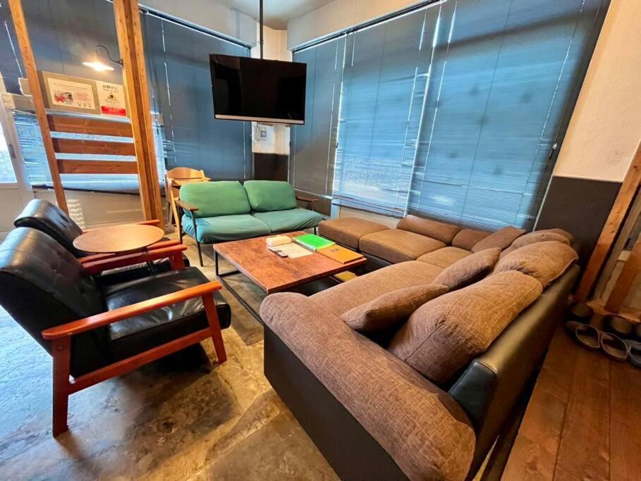Apartment Rakuna 和 Honjo-azumabashi *