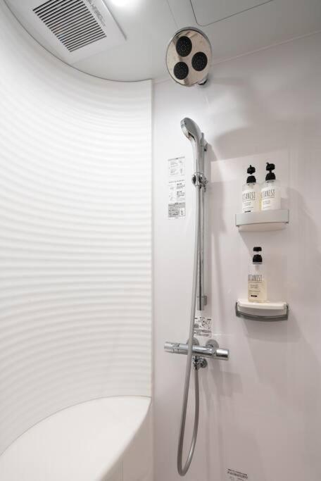Apartment Rakuna 和 Honjo-azumabashi *