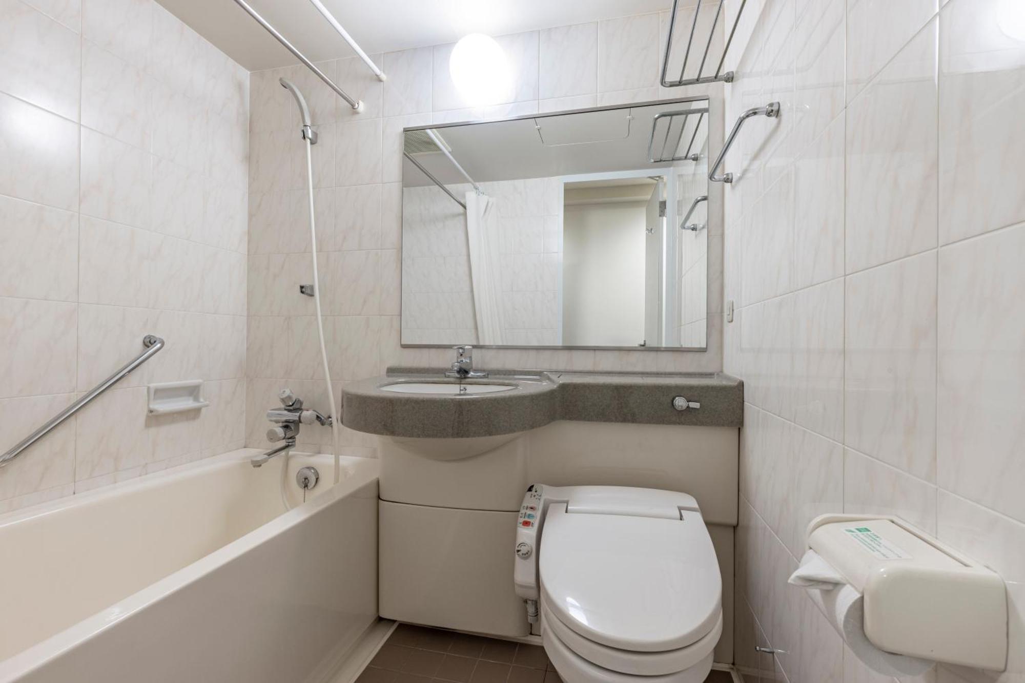 Tokyu Yotsuya Shinjuku 3*