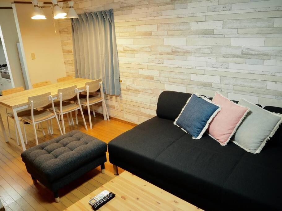韓国新大久保通りすぐの一軒家で楽しむ東京旅行8名様 Korea Shinokubo Off The Street A House For 8pax *