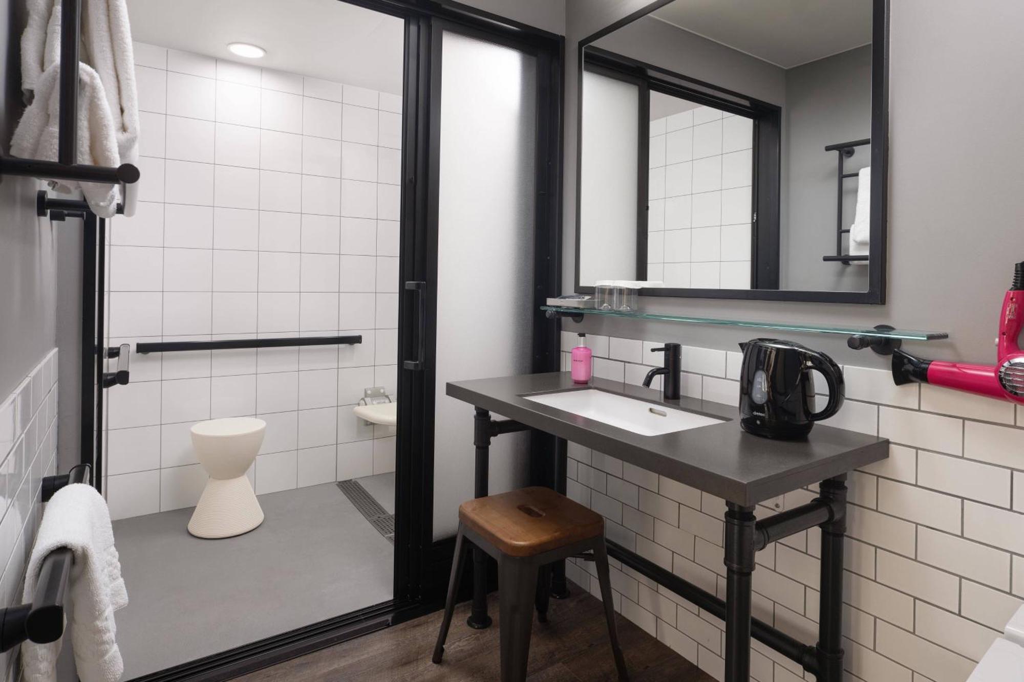 Hotel Moxy Kinshicho 4*