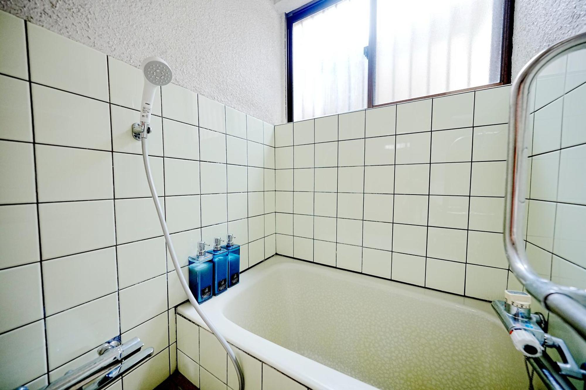 Villa Family Or Business Travel 20 Percent Off 20 Guests 144sqm Free Ikebukuro Shuttle 2 Kitchens Bathrooms 4 Bedrooms Tokyo