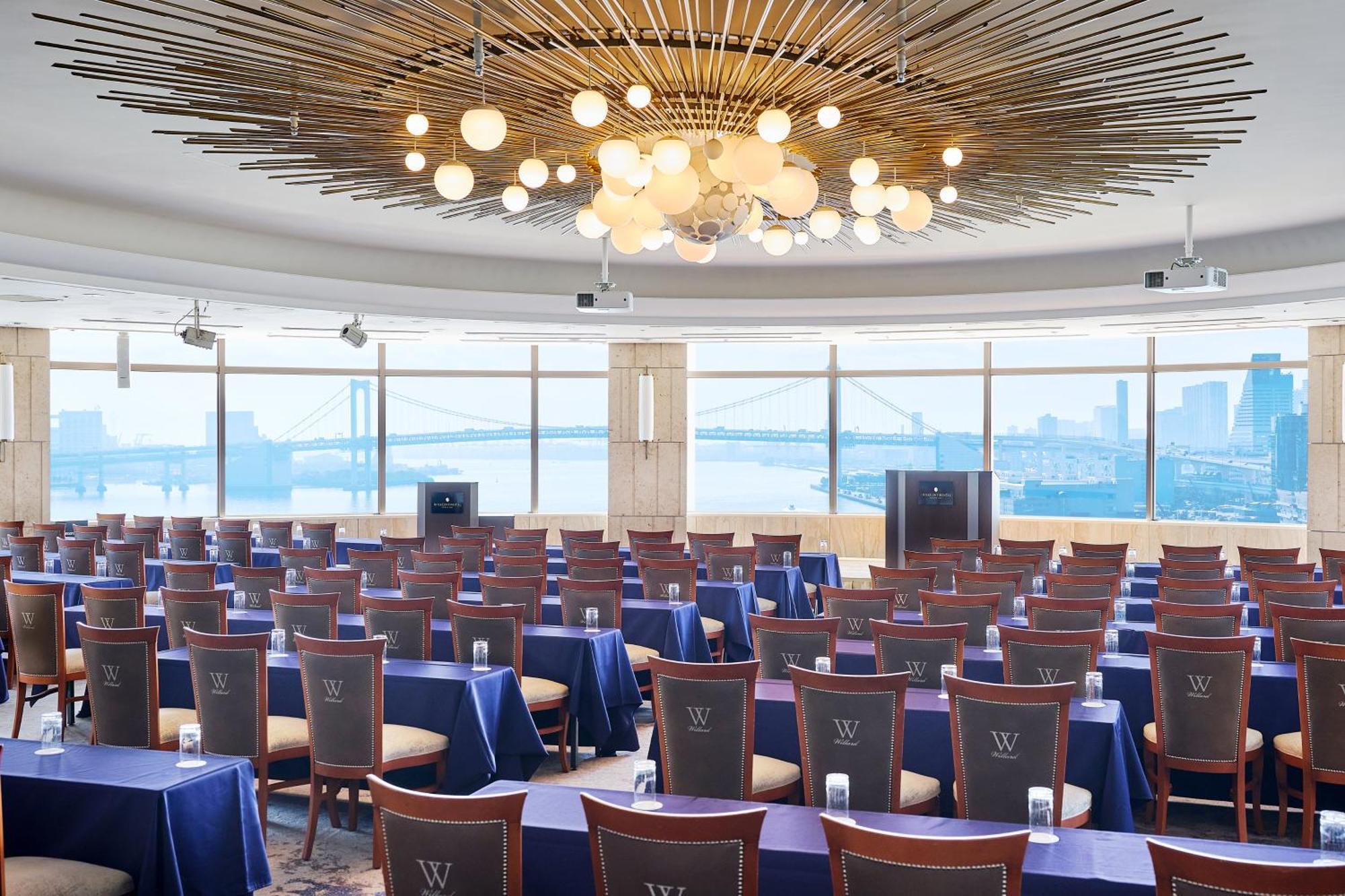 Hotel Intercontinental Bay By Ihg 5*