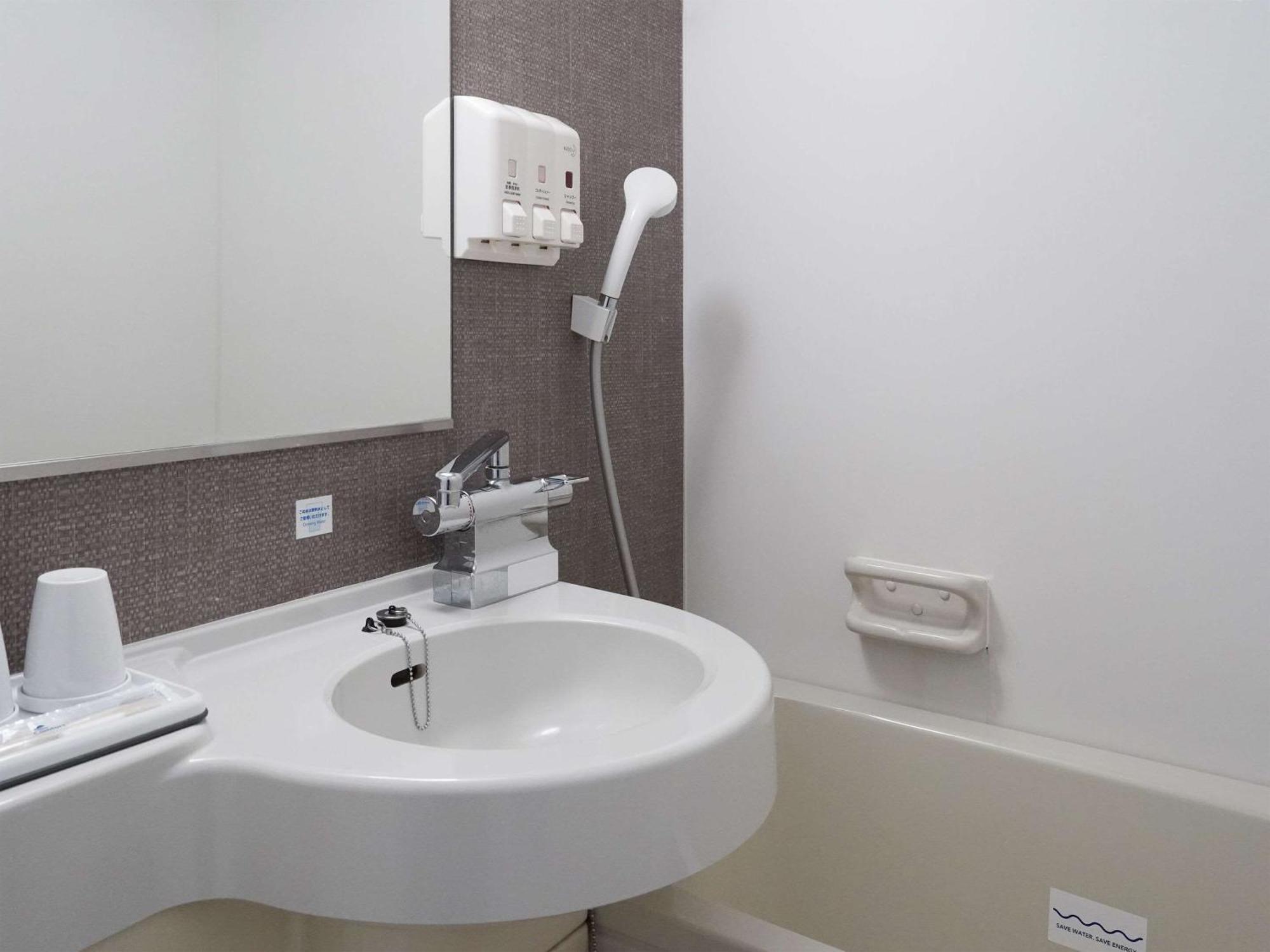 Comfort Higashi Nihombashi Hotel Tokyo