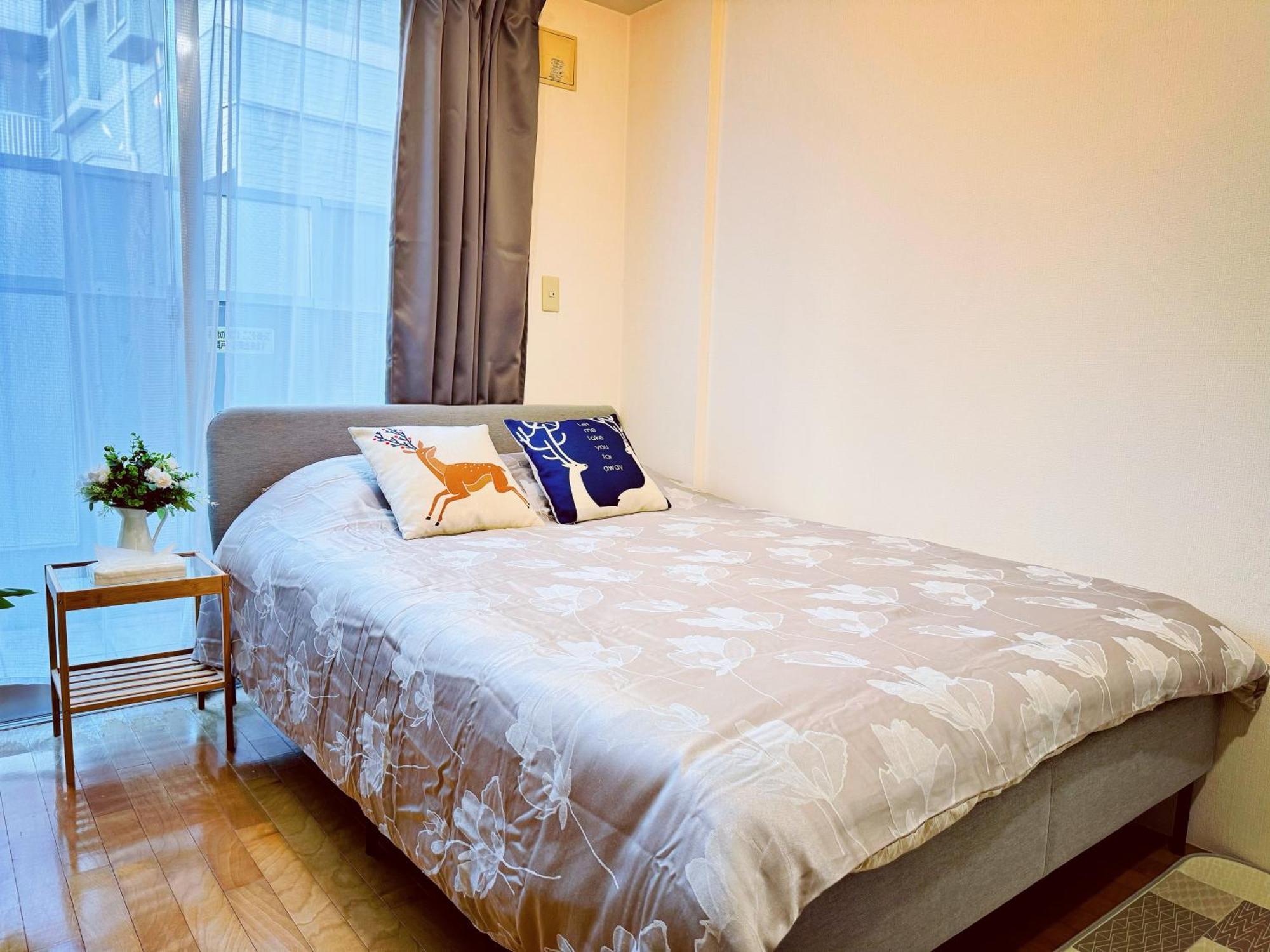 Shirokane Apartment *