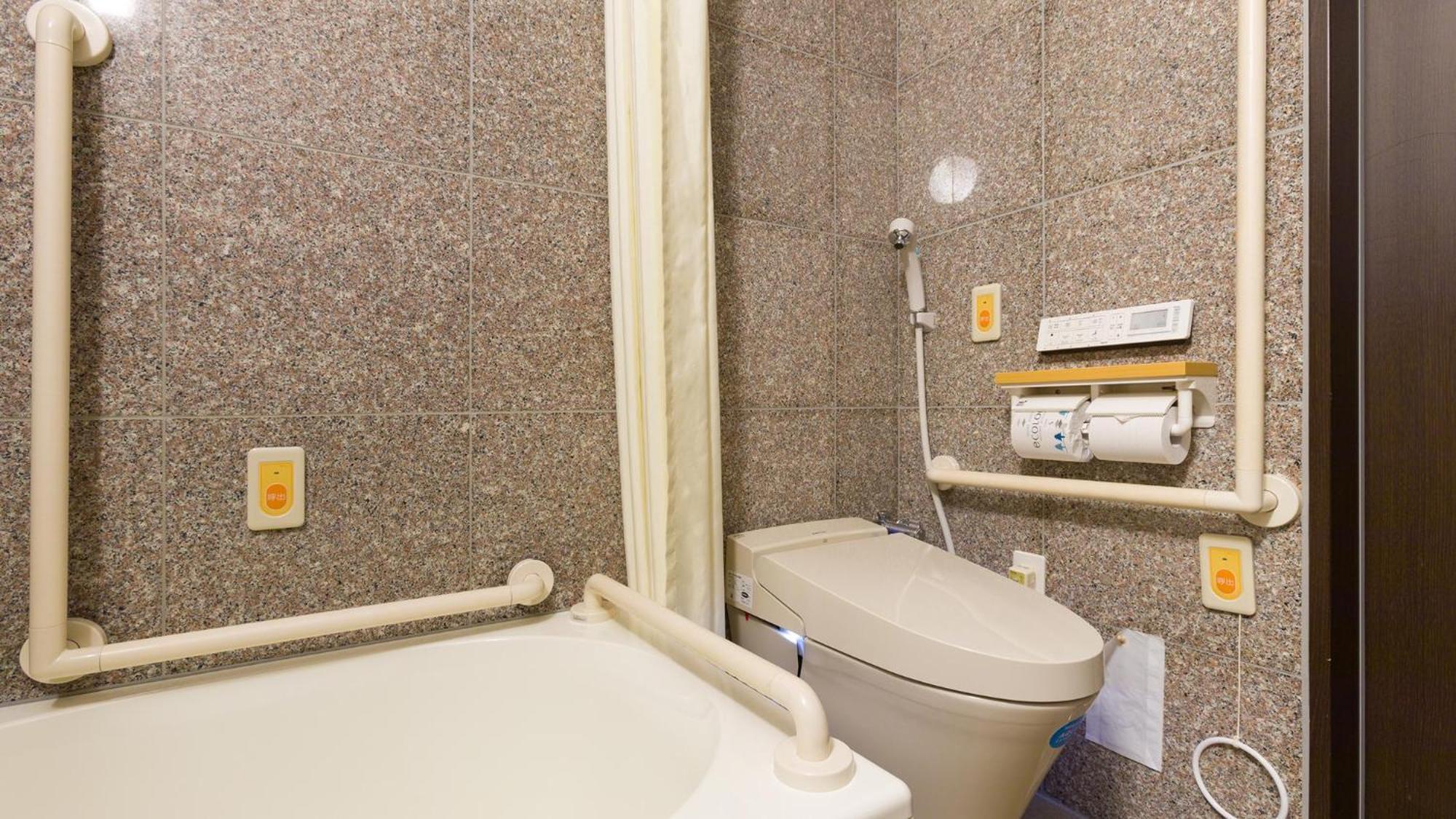 Hotel Toyoko Eki Yaesu Kita Guchi 3*