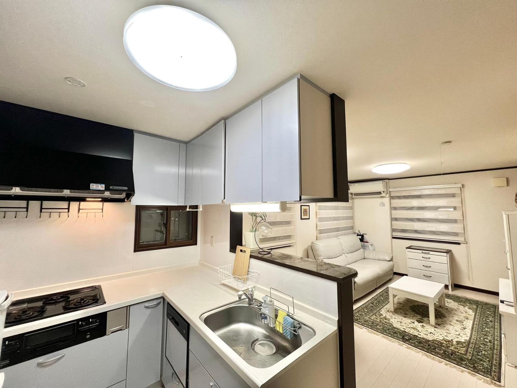 Aparthotel 3min To Sta 9mins Direct To Ikebukuro 10mins To Ueno 13 Mins To Shinjuku Whole Big House Gread Location Easy To Every Spots Max For 6 Tokyo
