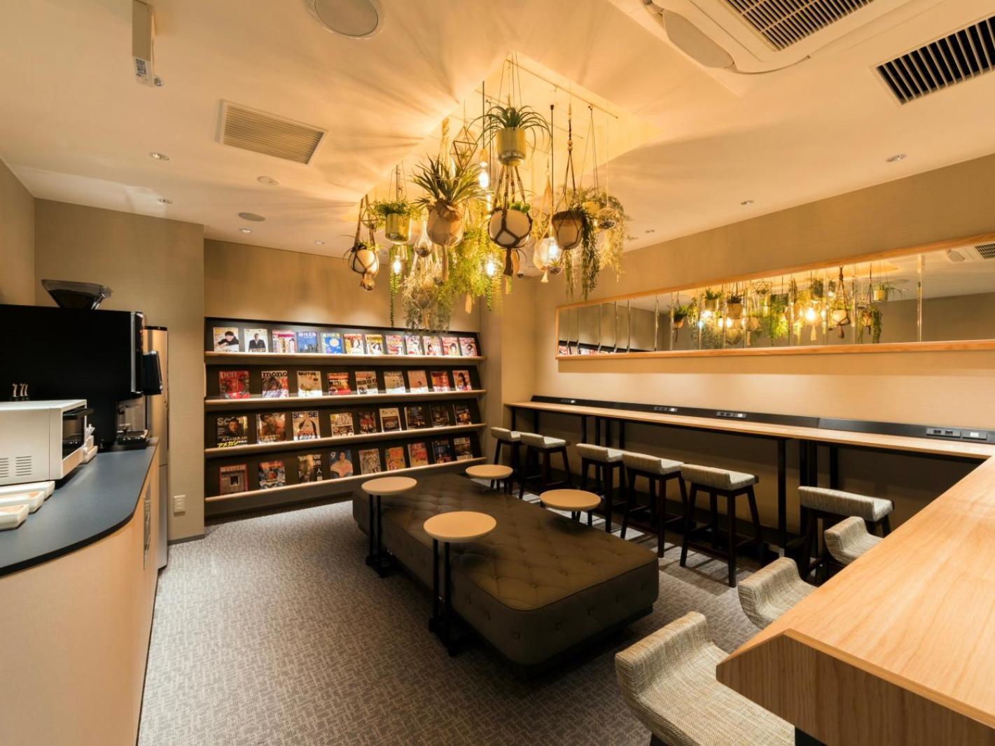 Capsule hotel Glansit Akihabara