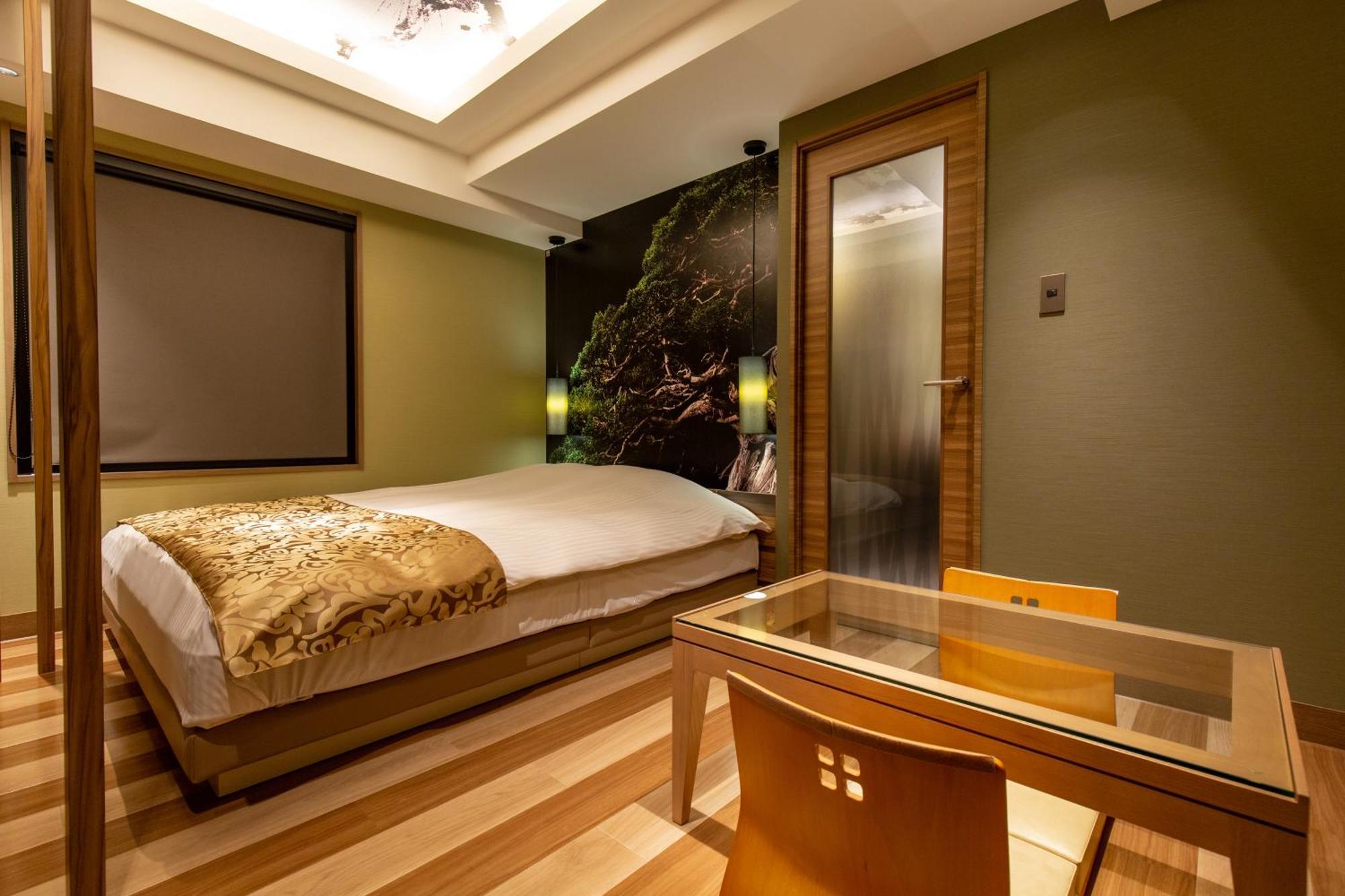 Love hotel Karuta Akasaka -adult Only-
