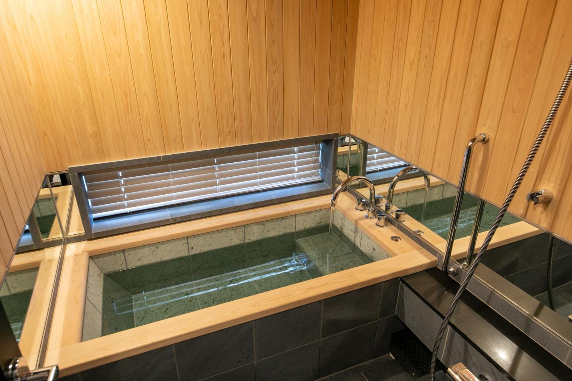 Karuta Akasaka -adult Only- Love hotel