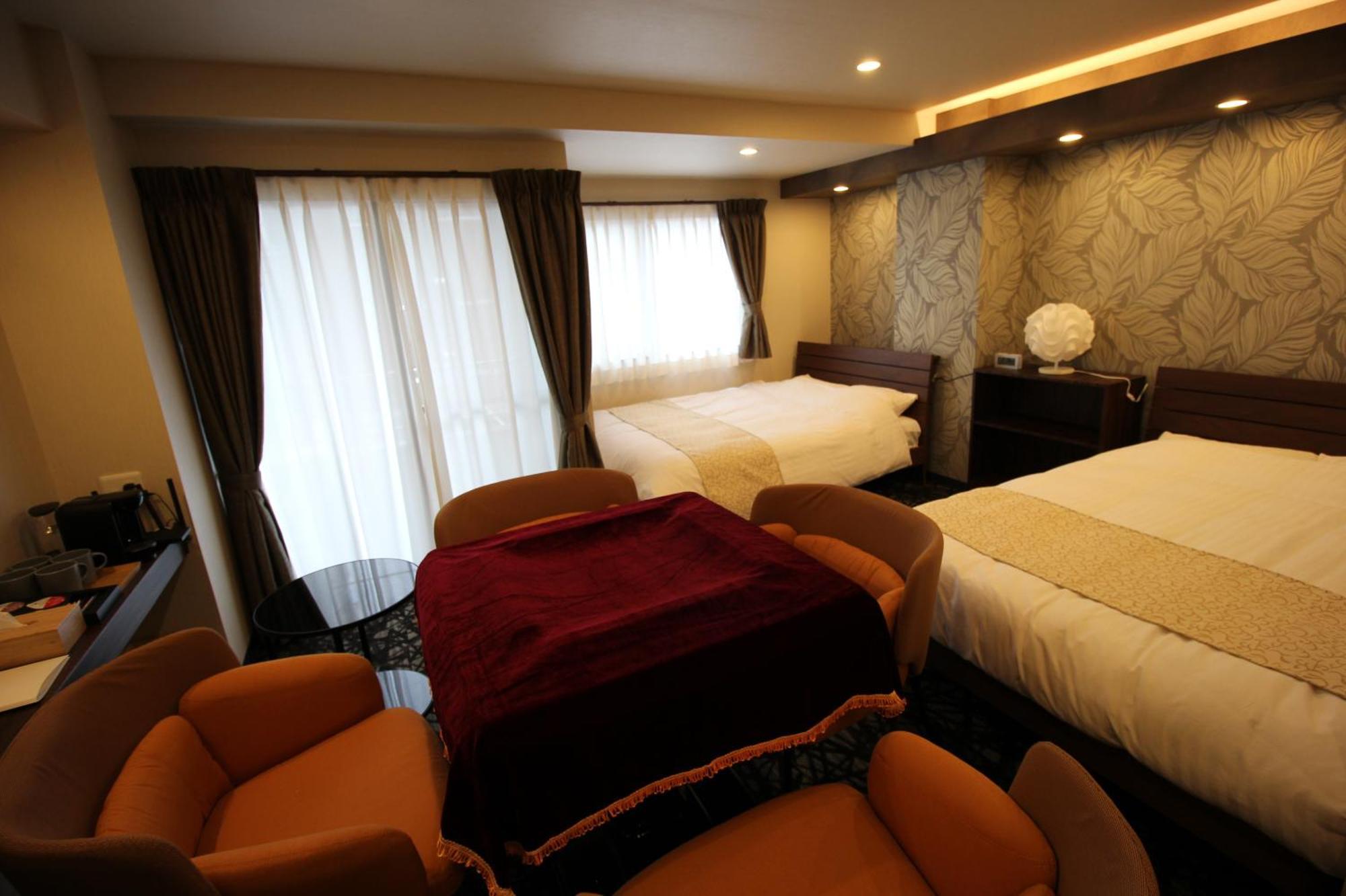 Hotel Aya 3*