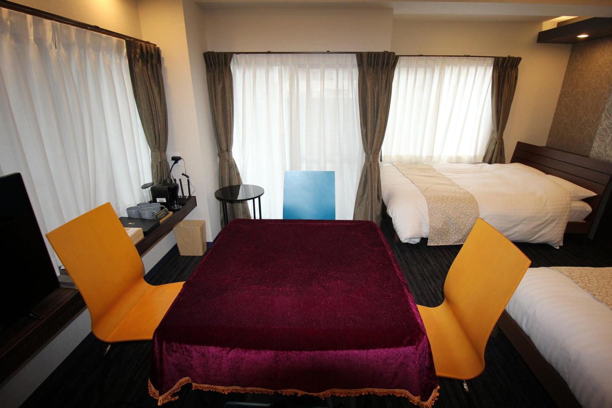 Hotel Aya 3*