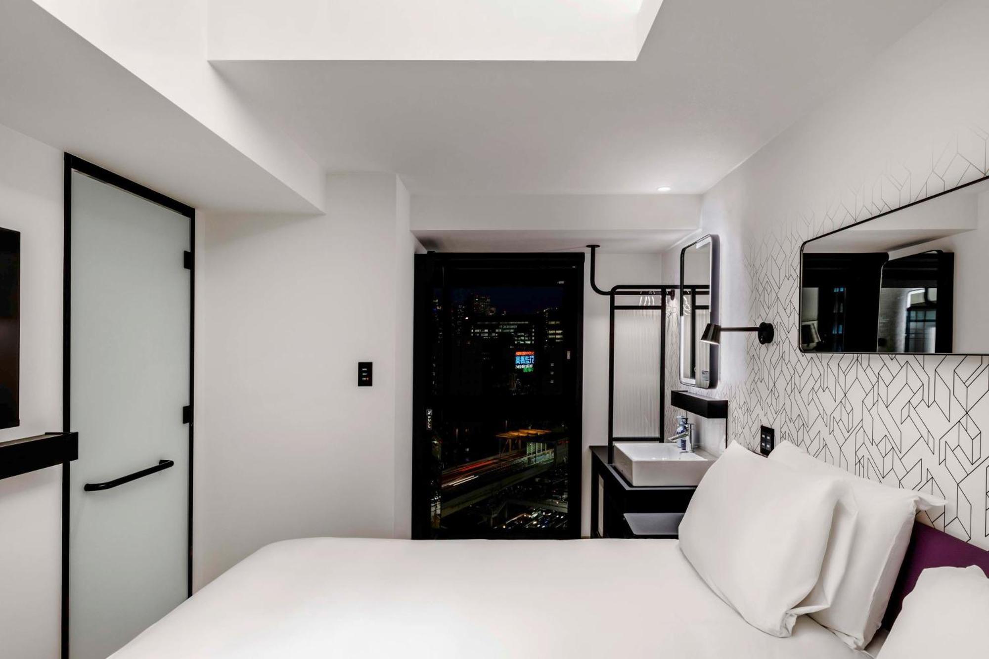 Hotel Yotel Ginza 4*