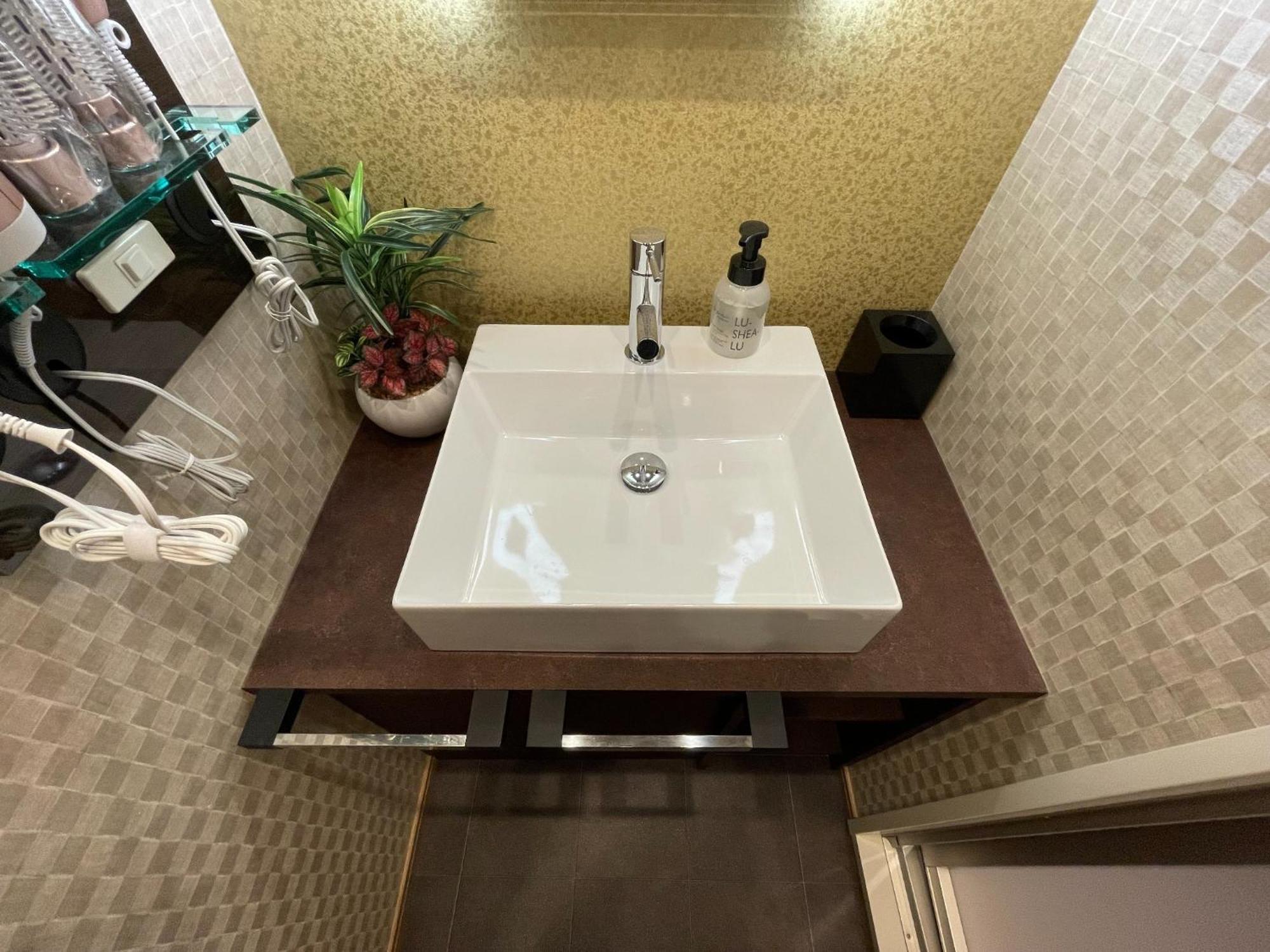Haneda Ks Building 2f 3f - Vacation 23758v Apartment