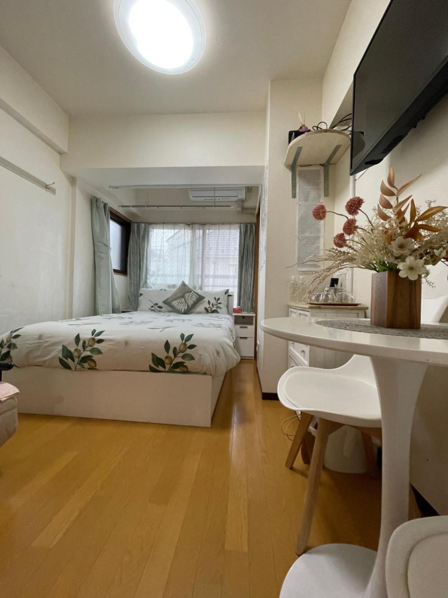 Apartment 新宿安靜の家-a Quiet In Shinjuku - A 26 Square Meter Double Bed That Feels Like