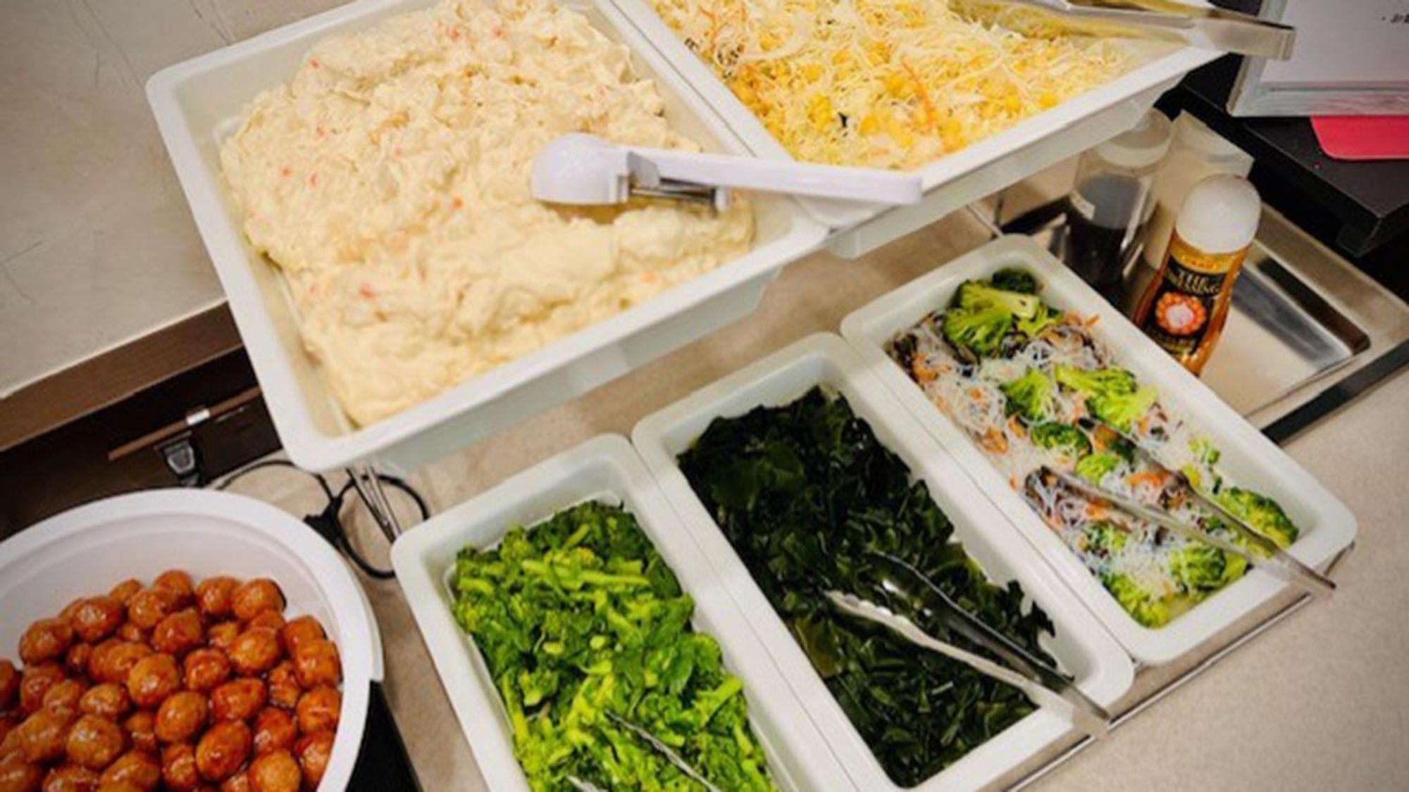 Toyoko Seibu Ikebukuro-sen Higashi-kurume-eki Nishi-guchi Hotel 3*