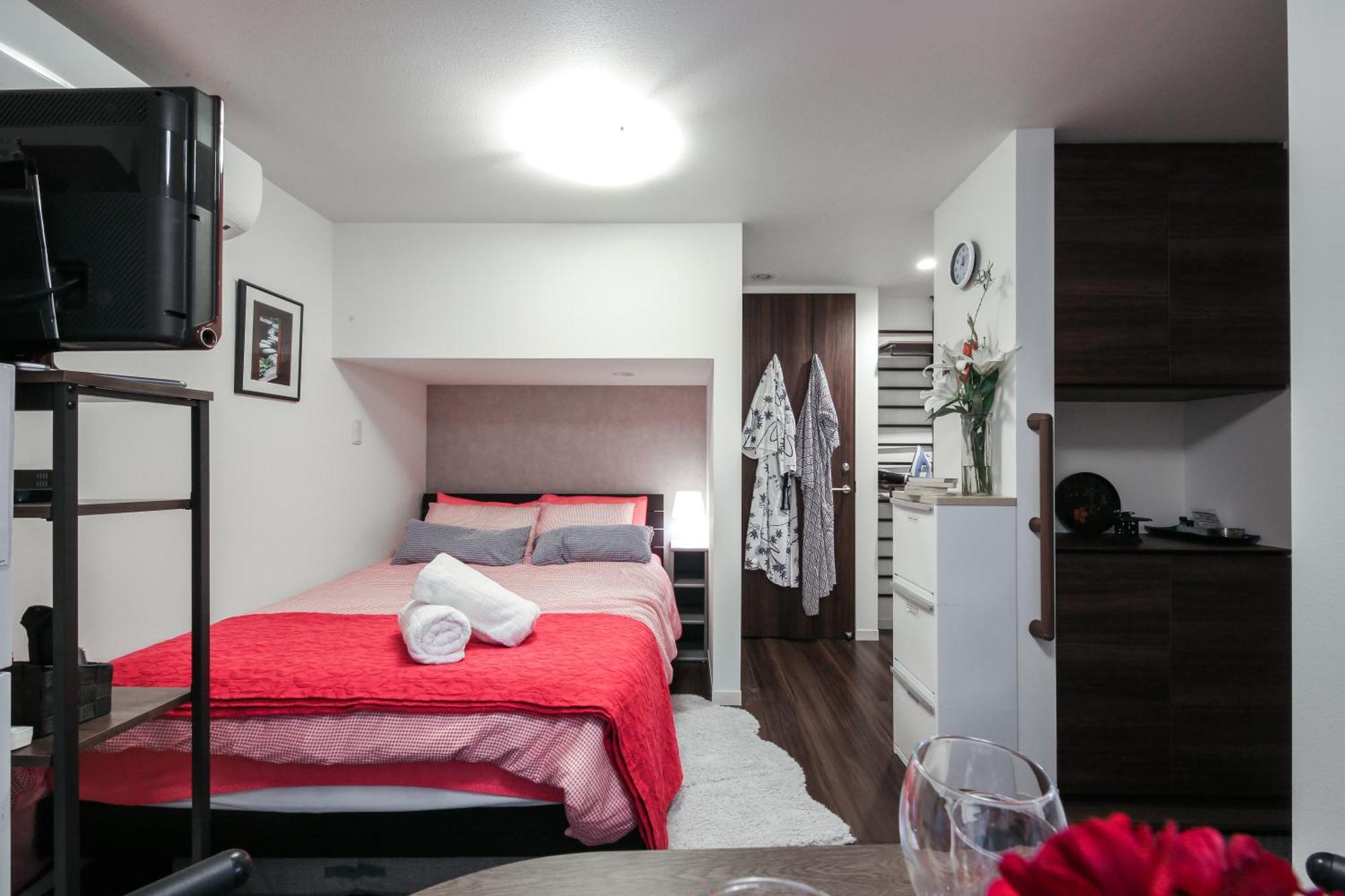North With Private Entrance 3*
