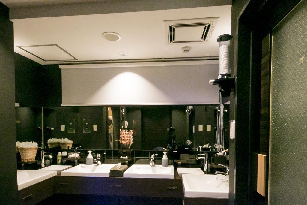 Capsule hotel Spa&capsule Grandpark Kitasenju *