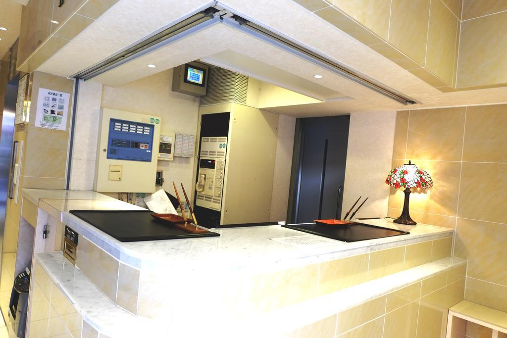 Hotel Annex Check In Shimbashi 2*