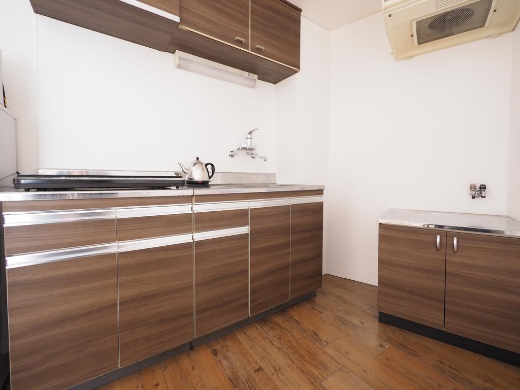 Apartment Living Cube Tabata Station