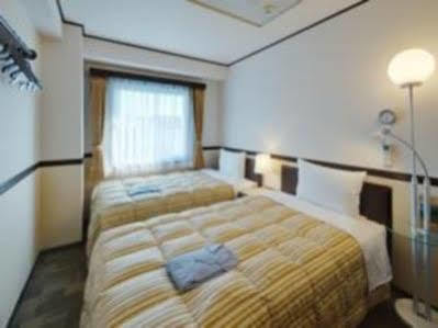 Hotel Toyoko Asakusa Senzoku Tsukuba Express Tokyo