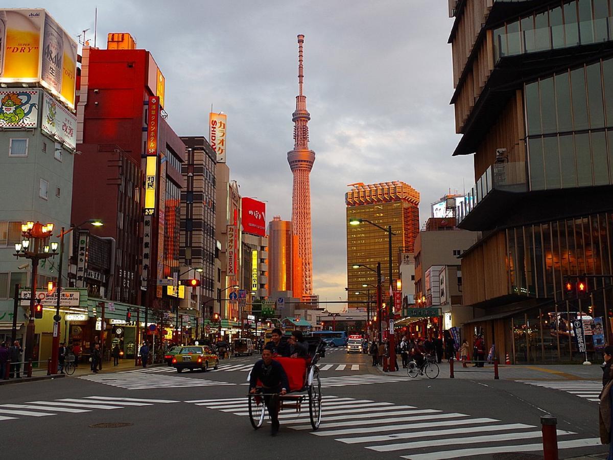 3000 Jyuraku * Tokyo