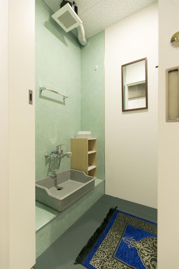 Den Hostel Tokyo