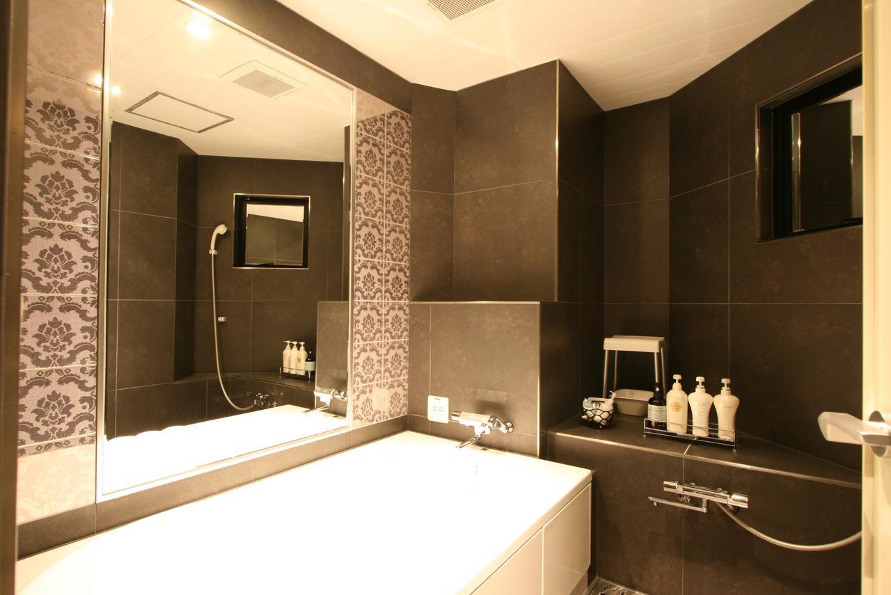 Varkin (adults Only) 3*