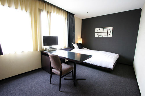 Strix 4* Tokyo