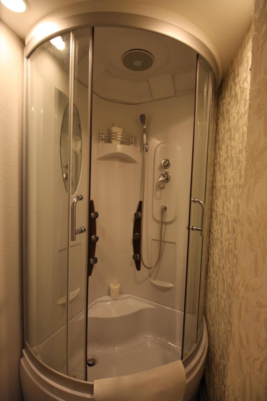 Vann Amor Takenotsuka Apartment
