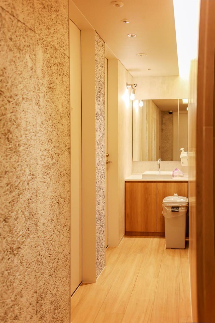 Hotel Comfact Tokyo