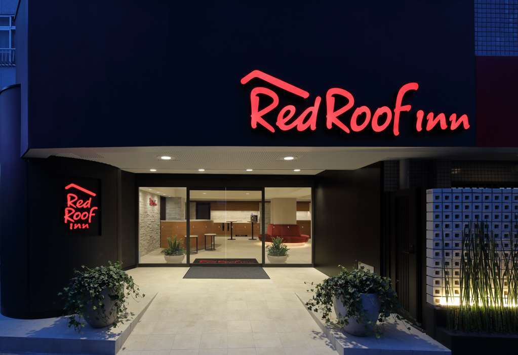 Red Roof Kamata Hotel