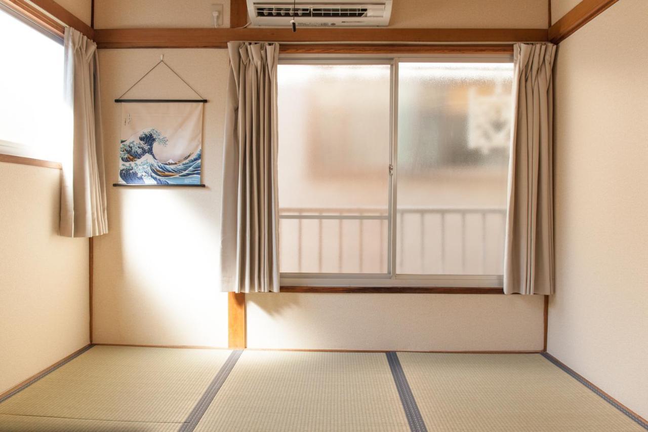 Apartment Flower House *