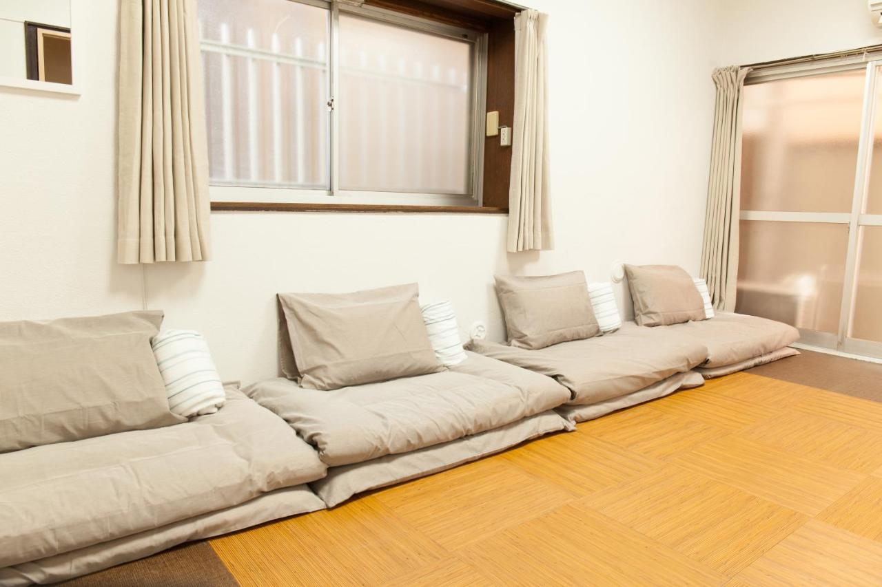 Flower House Apartment Tokyo