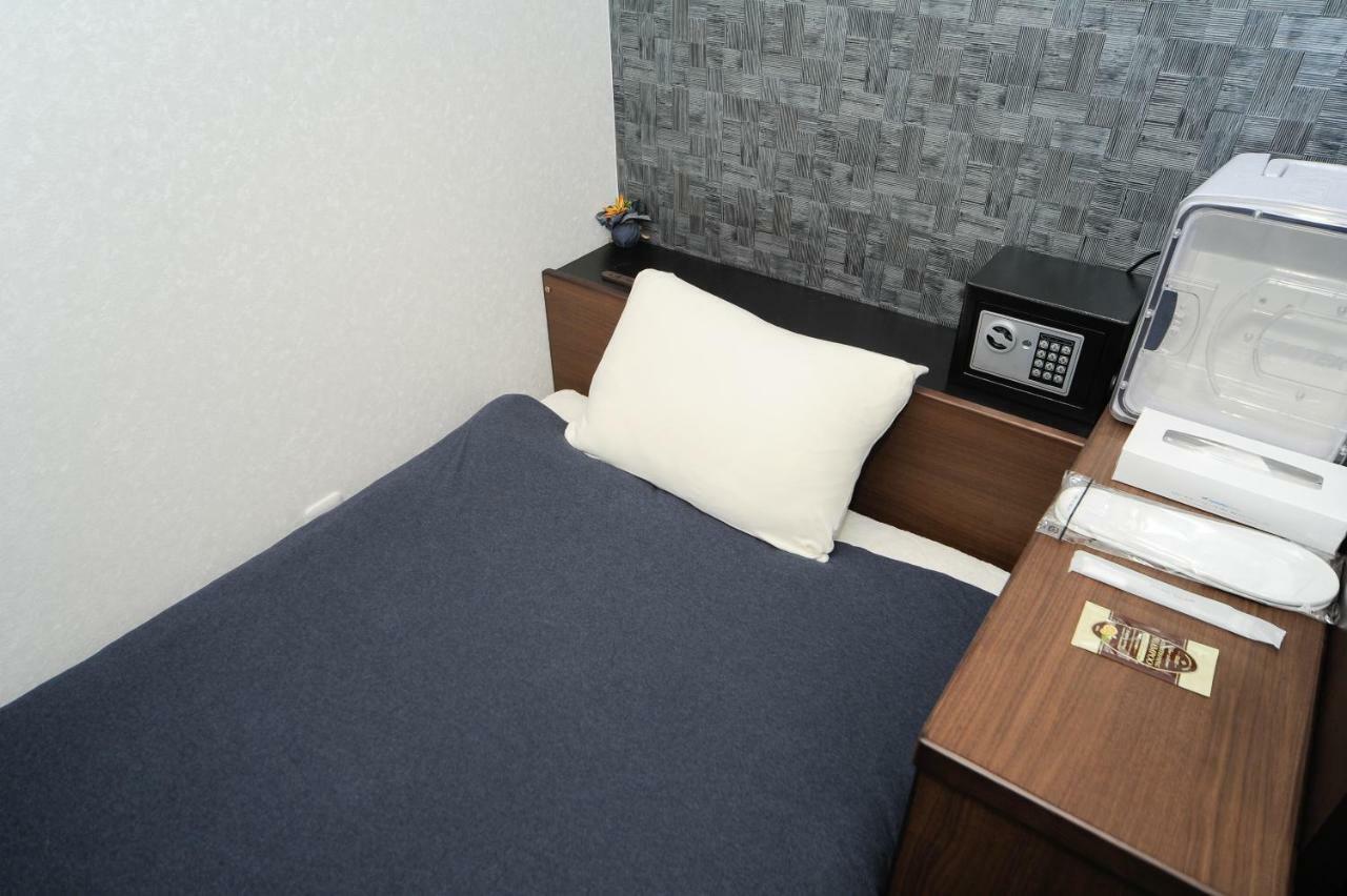 Hideaway * Tokyo