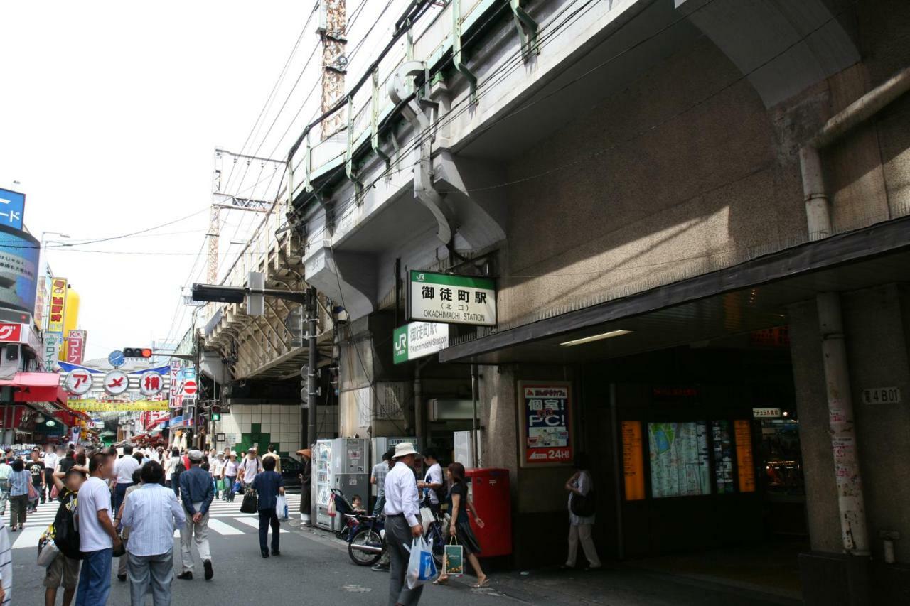 Sakura Cross Ueno Okachimachi
