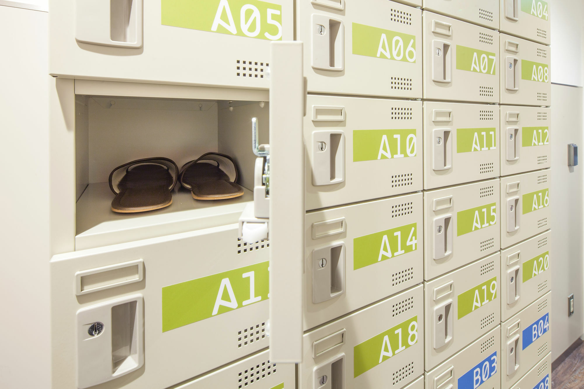 Commun Shibuya Capsule hotel