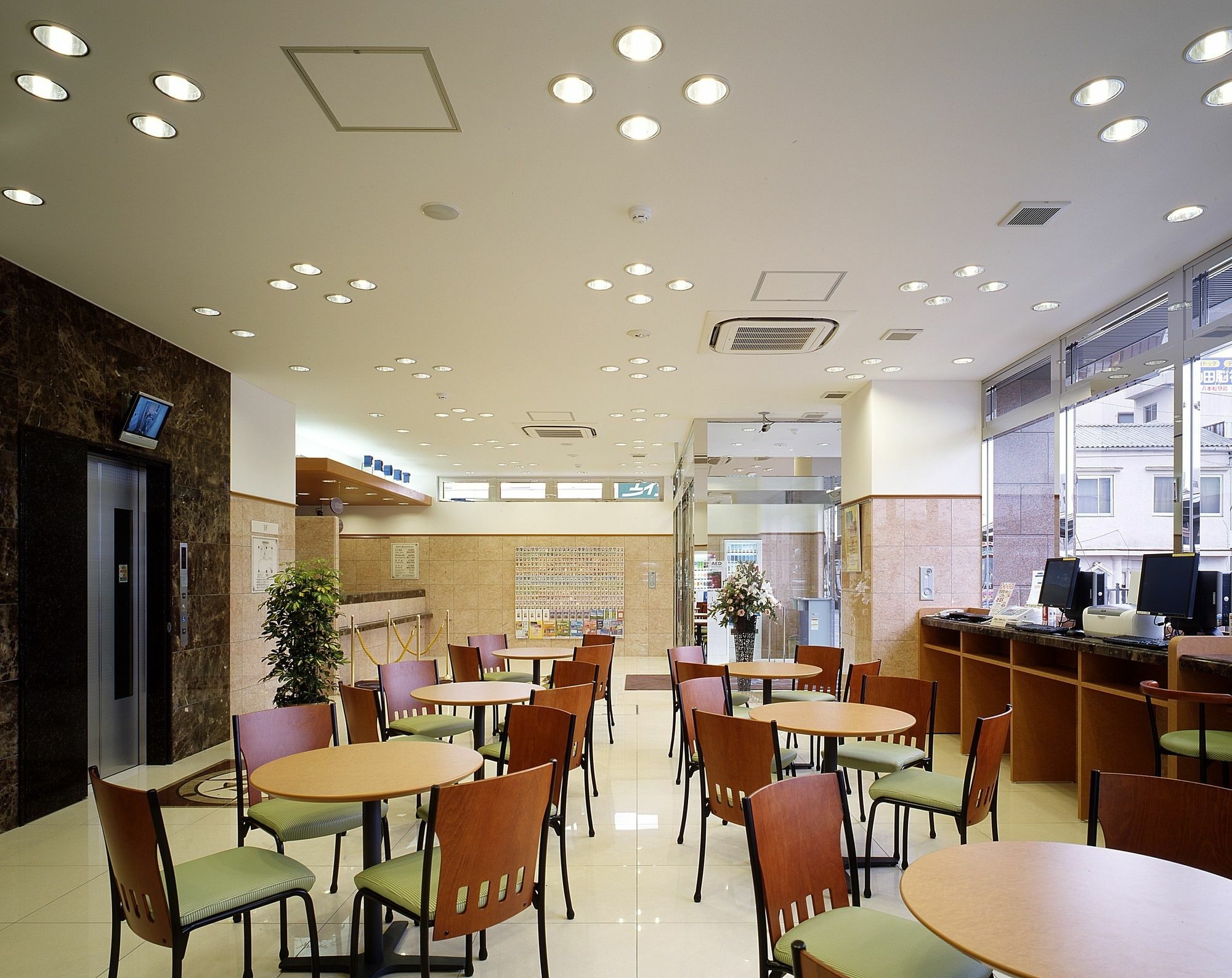 Toyoko Shinagawa Hatanodai Eki Minami Guchi 3*