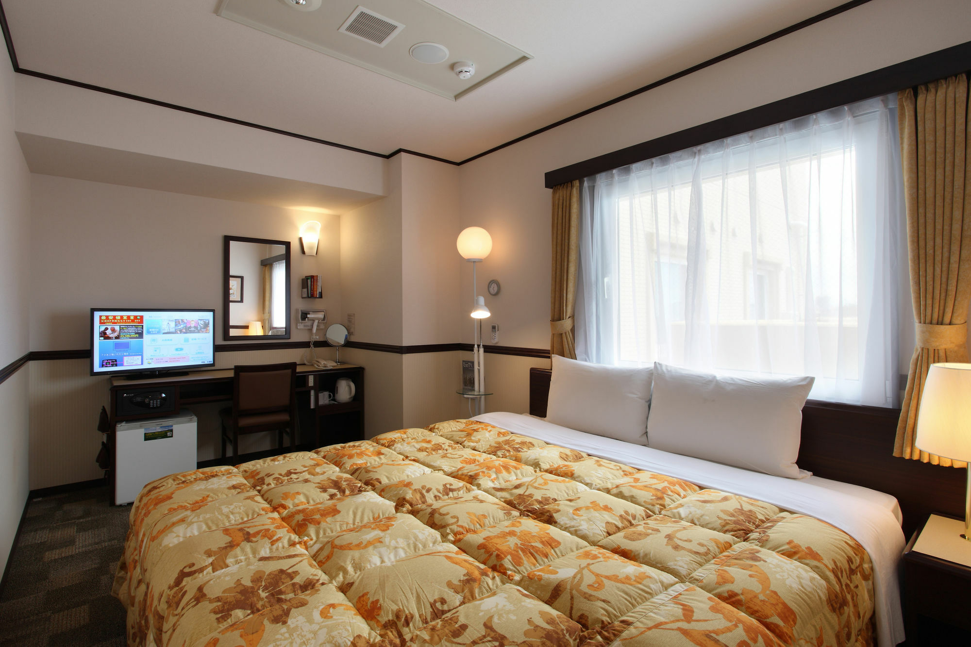 Hotel Toyoko Asakusa Senzoku Tsukuba Express