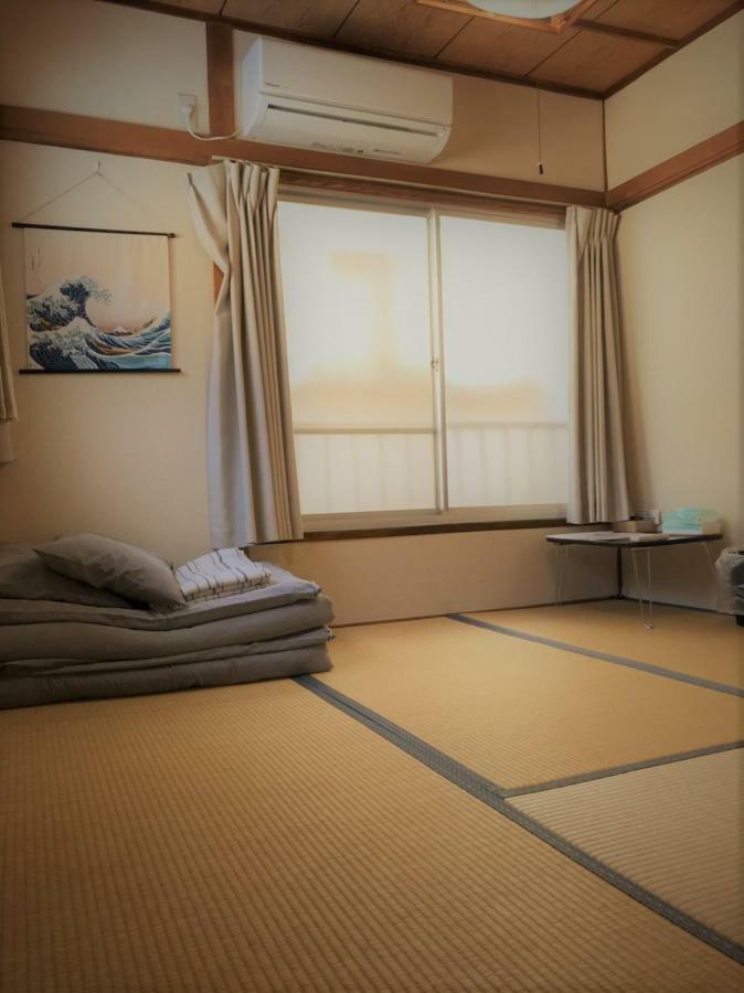 Apartment Flower House *