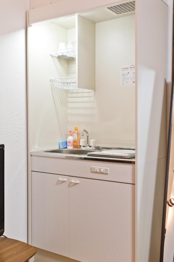 Mini Shinjuku Front Hotel 2*