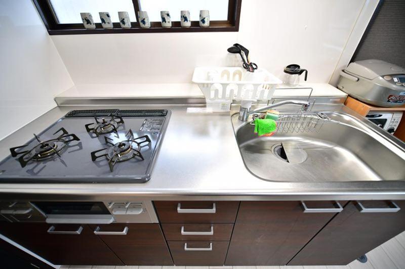 Apartment 901 Three Bedrooms Large Apt At Jr Shinjuku Station新宿二丁目