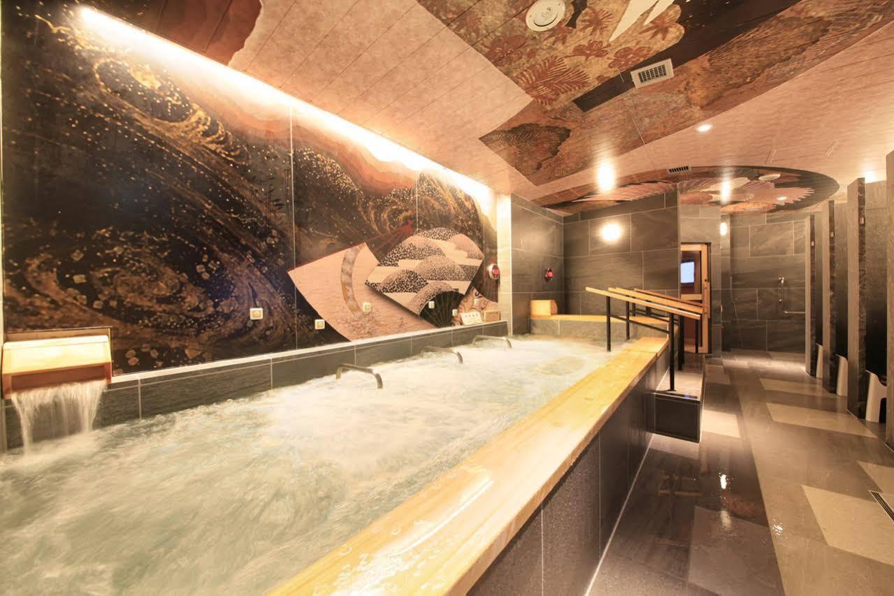 Centurion & Ueno Station -artificial Radium Hot Spring 3* Tokyo
