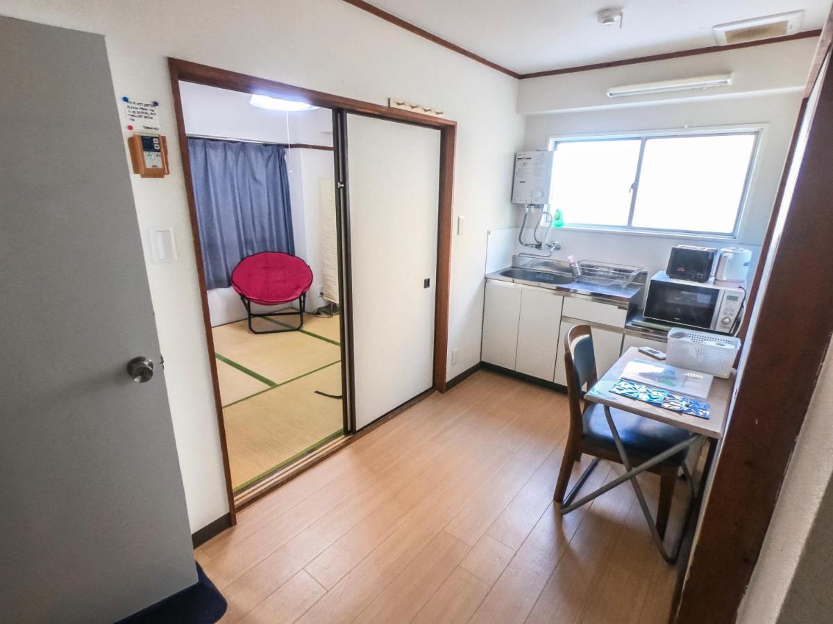 Guest house 2 Bedroom In Nakano Close To Shinjuku Tokyo