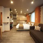 Wires Hotel James Zaka